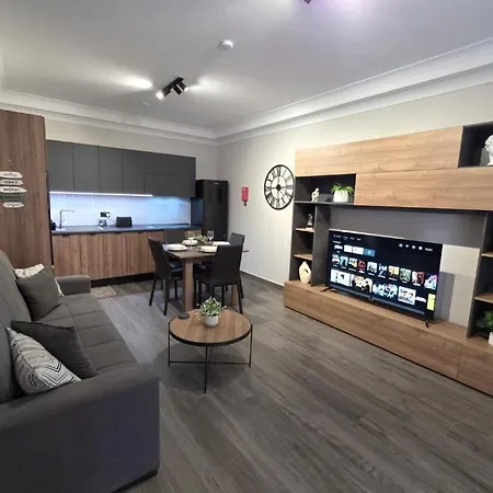 Modern 1bd Ground Floor At The Podium - Yacht Marina Area, Close To Valletta