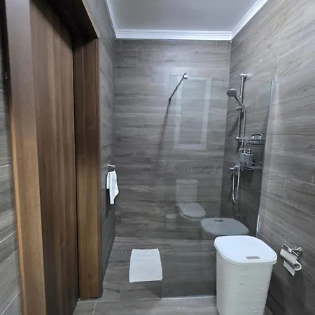 Modern 1bd Ground Floor At The Podium - Yacht Marina Area, Close To Valletta Lägenhet *